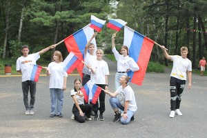 Акция в честь российского флага