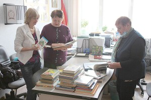 Добрые и нужные книги, знакомые с детства, теперь будут читать дети Донбасса