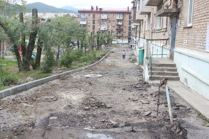 У трех домов на Ленинской теперь будут новые кровли и двор